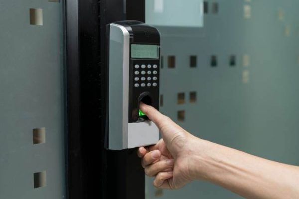 قفل اثر انگشتی و نحوه کار کردن آن